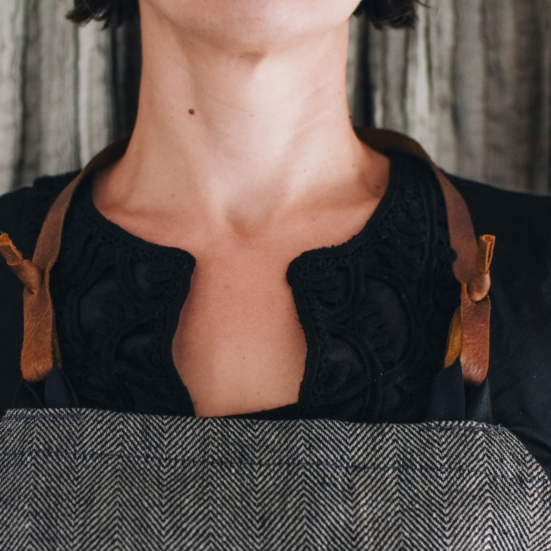 Linen Apron with Leather Details