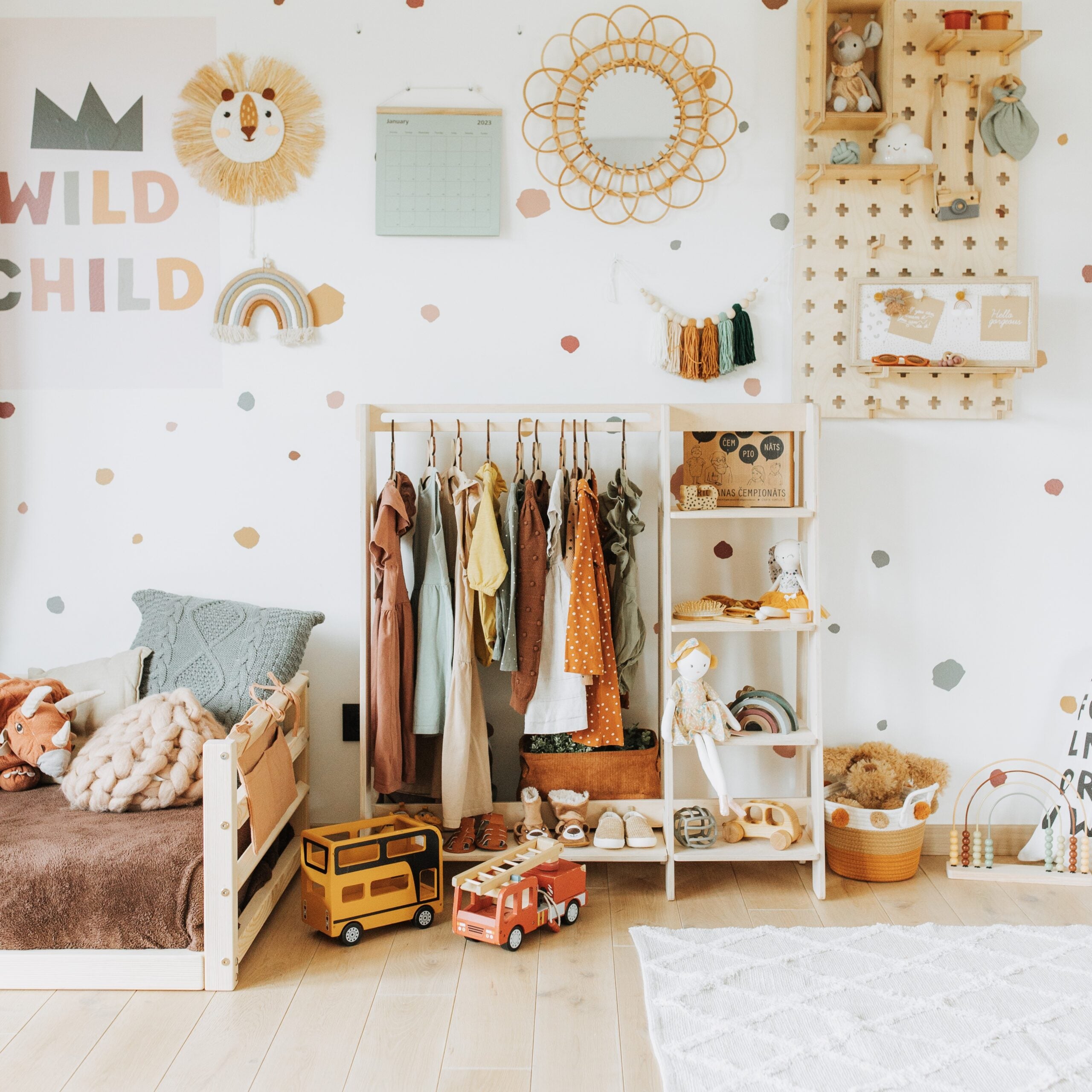 Clothing Rack with Shelves for Toddlers