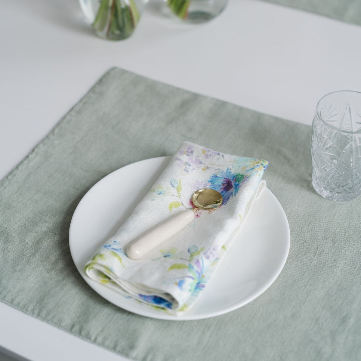 Linen Tales Napkins Set